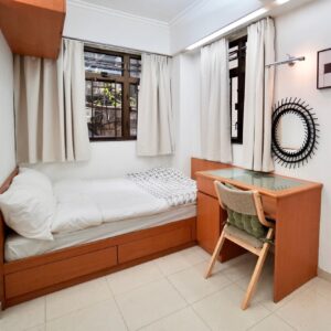 Staunton Apartment 2A