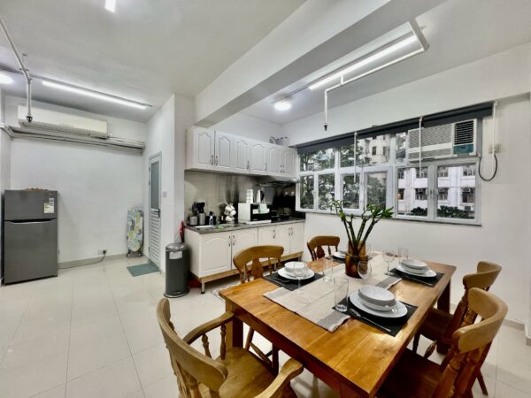 Kam Wa Apartment 7A - Image 2